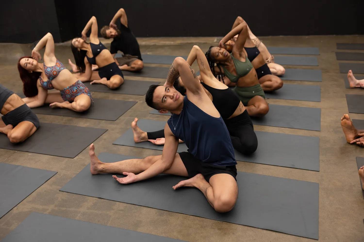 Yin Teacher Training — 60HR, 4 Weeks 1