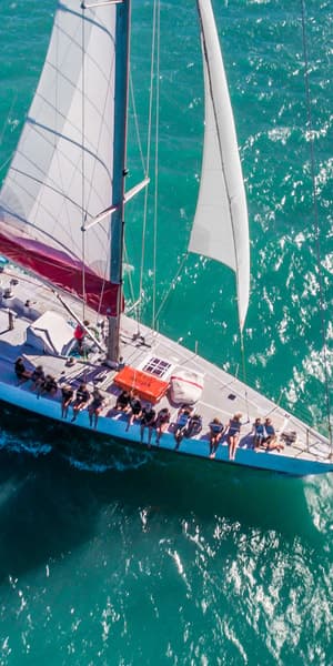 Whitsunday Sailing Yoga Retreat