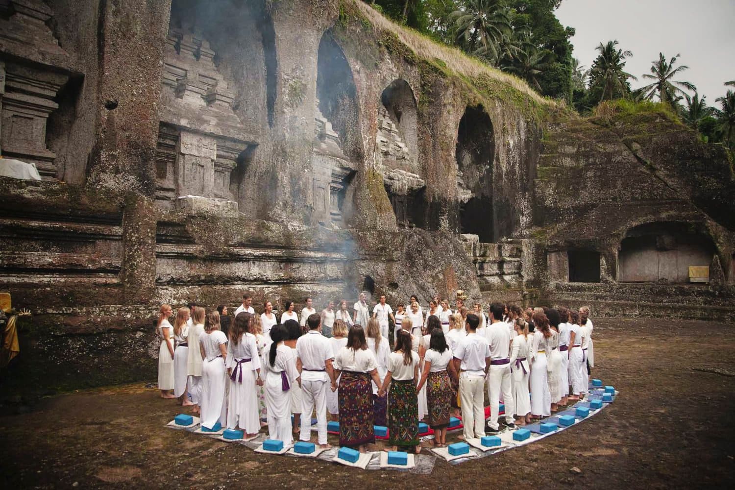 200hr Yoga Teacher Training Híbrida RA Vinyasa (Spanish)