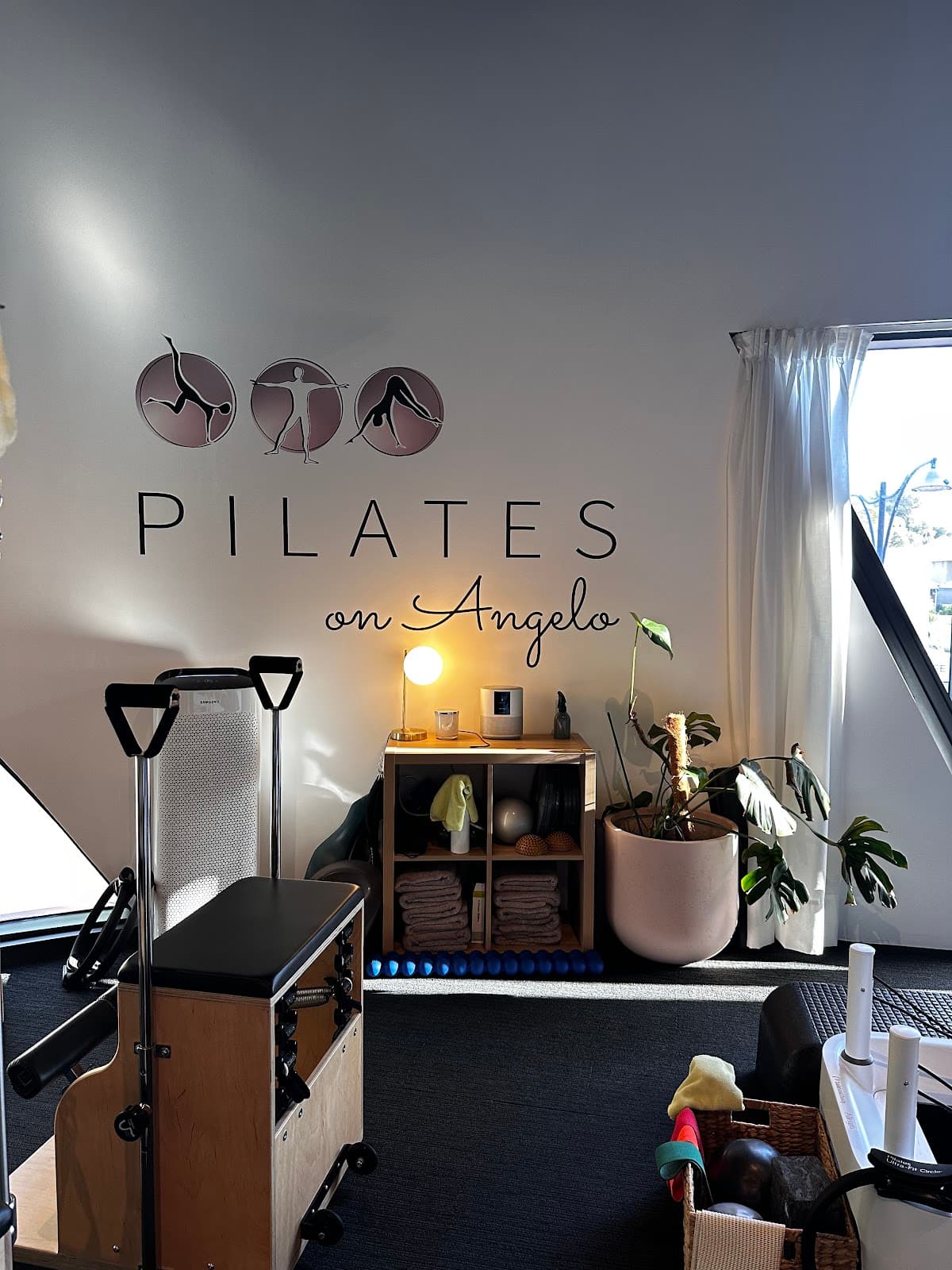 Pilates on Angelo logo