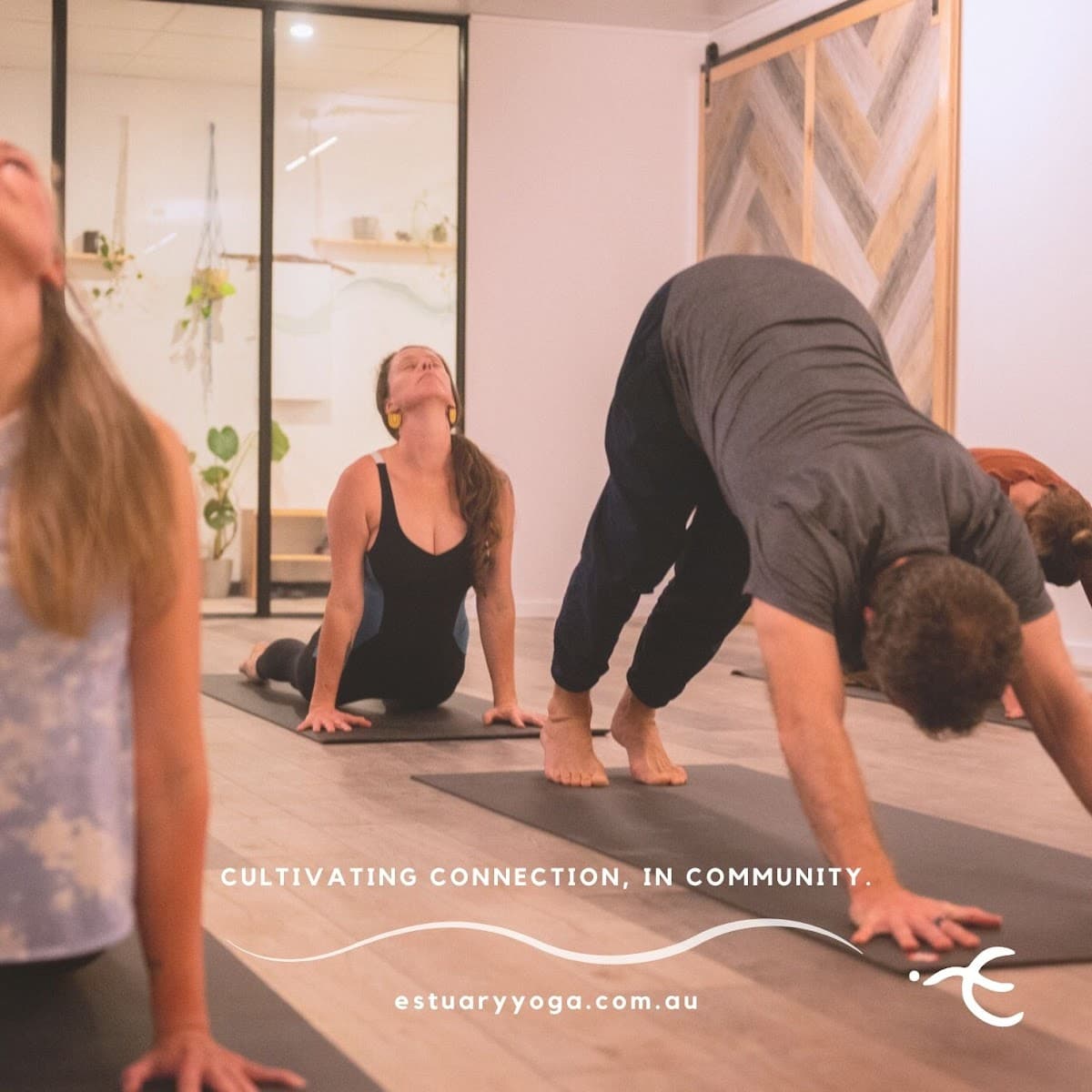Estuary Yoga Space logo