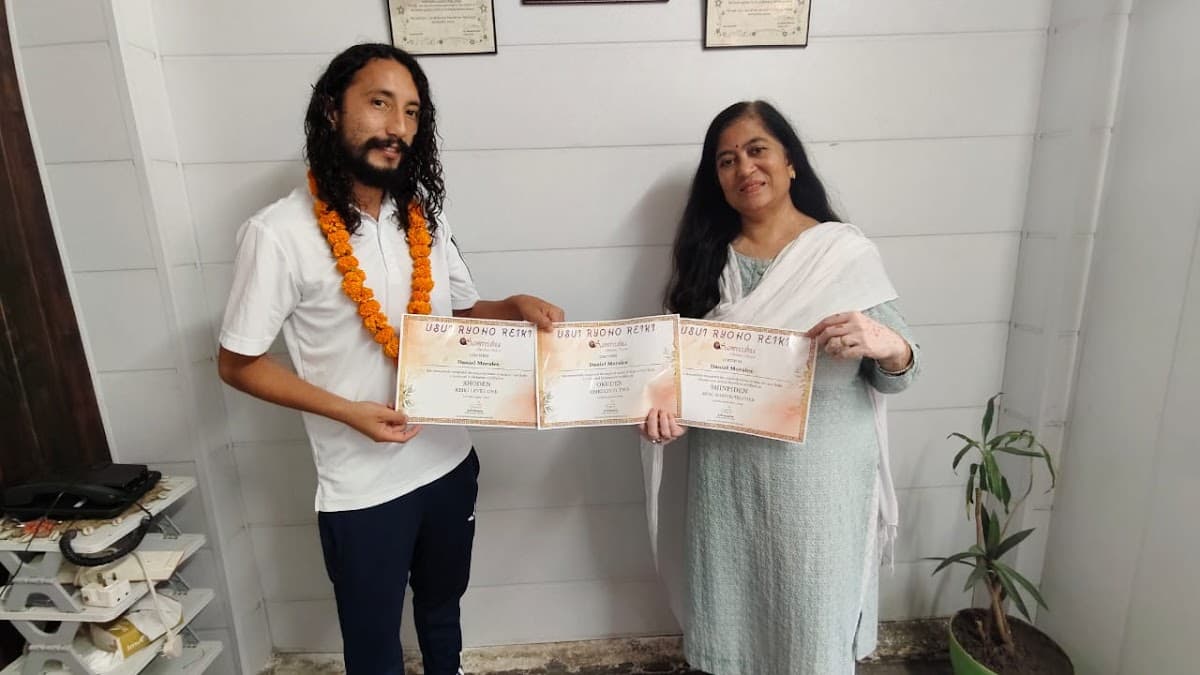 Samvedna Spiritual School | Reiki Healing & Teaching | Rebirthing Breathwork | Sound Healing | Holistic Retreats