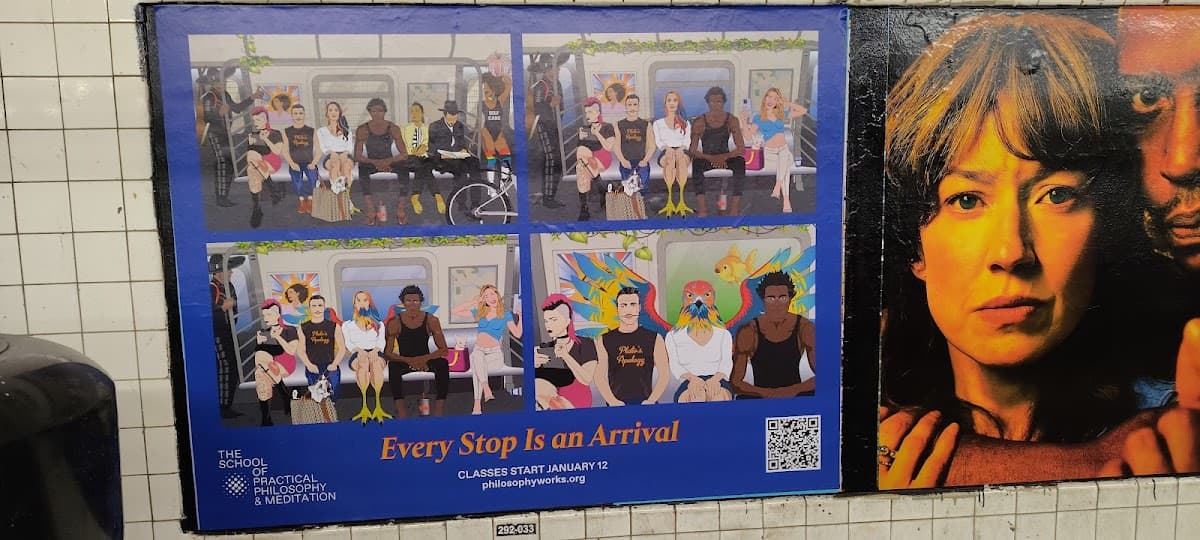 The School of Practical Philosophy & Meditation logo