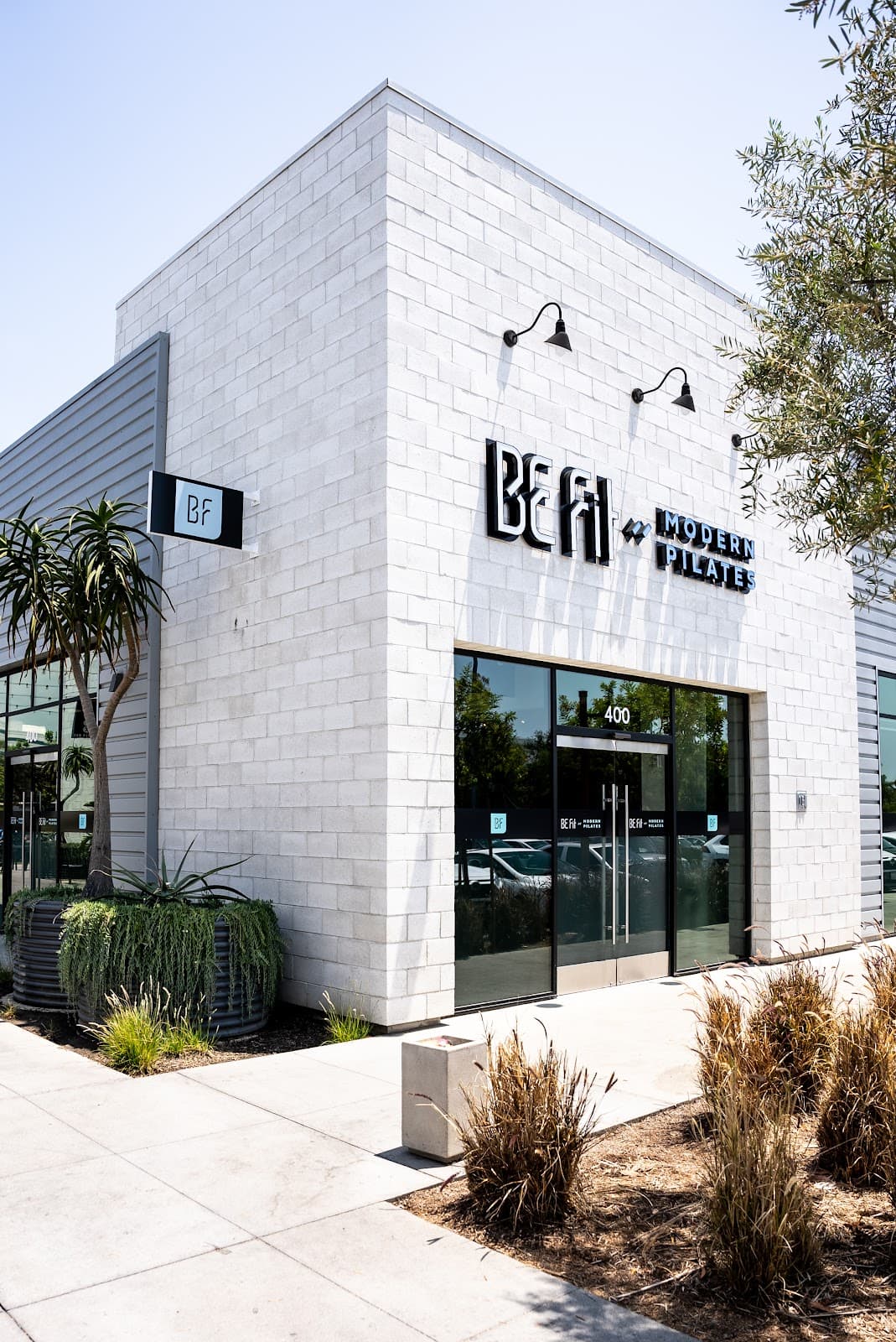 BE Fit Modern Pilates - LB Exchange (LBX) logo