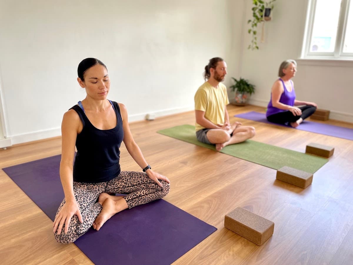 Living Flow Yoga Ashfield