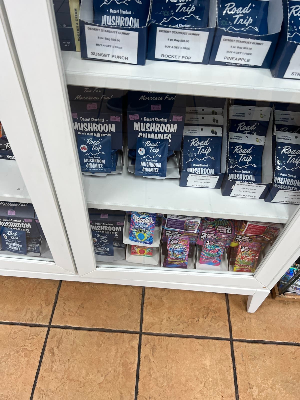 7 Leaf Clover Wellness | EE System, Mushrooms, Meditation, Light Therapy