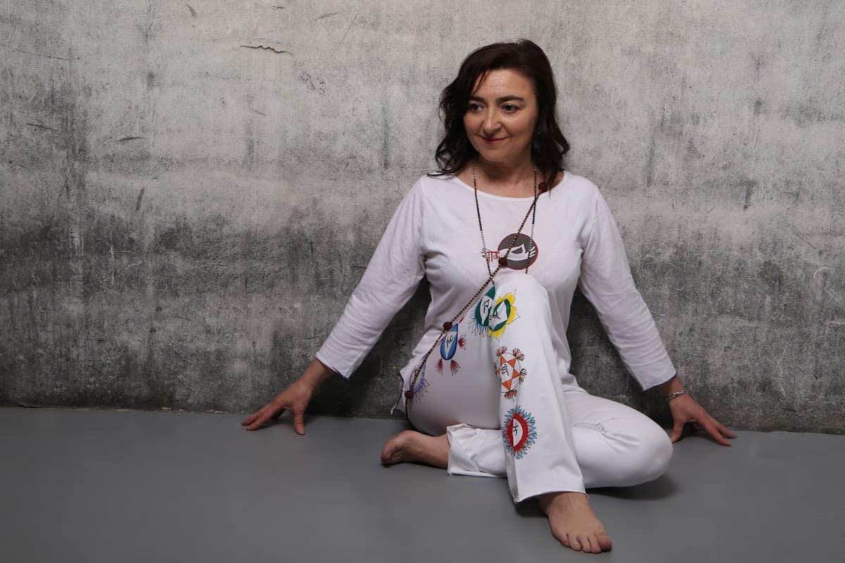 Yoga Wellness with Paola logo