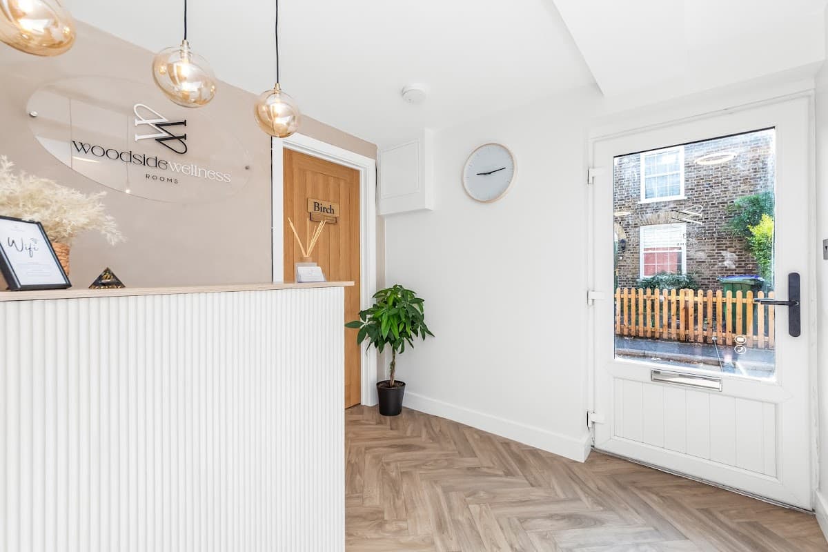 Woodside Wellness Rooms ltd logo