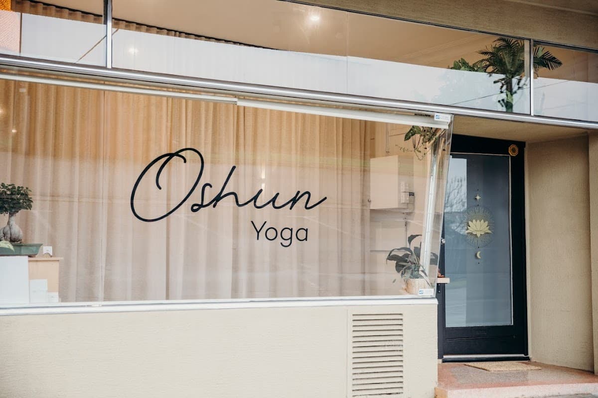 Oshun Yoga - Reservoir logo