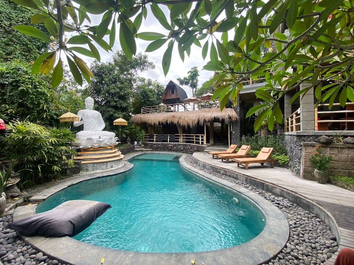 Surf & Yoga retreat Canggu Bali