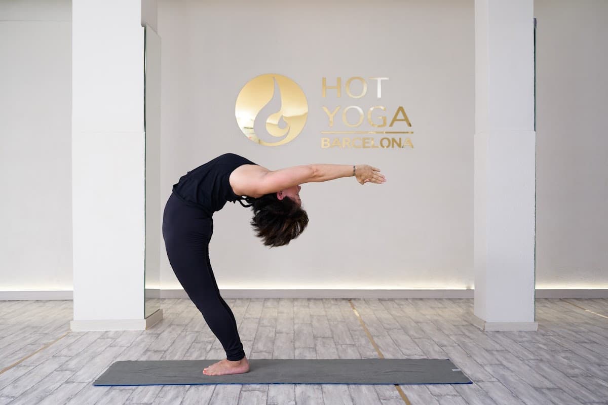 Hot Yoga Barcelona logo