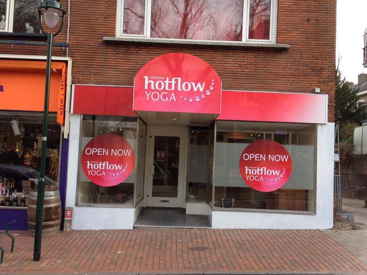 Hot Flow Yoga Zuid logo