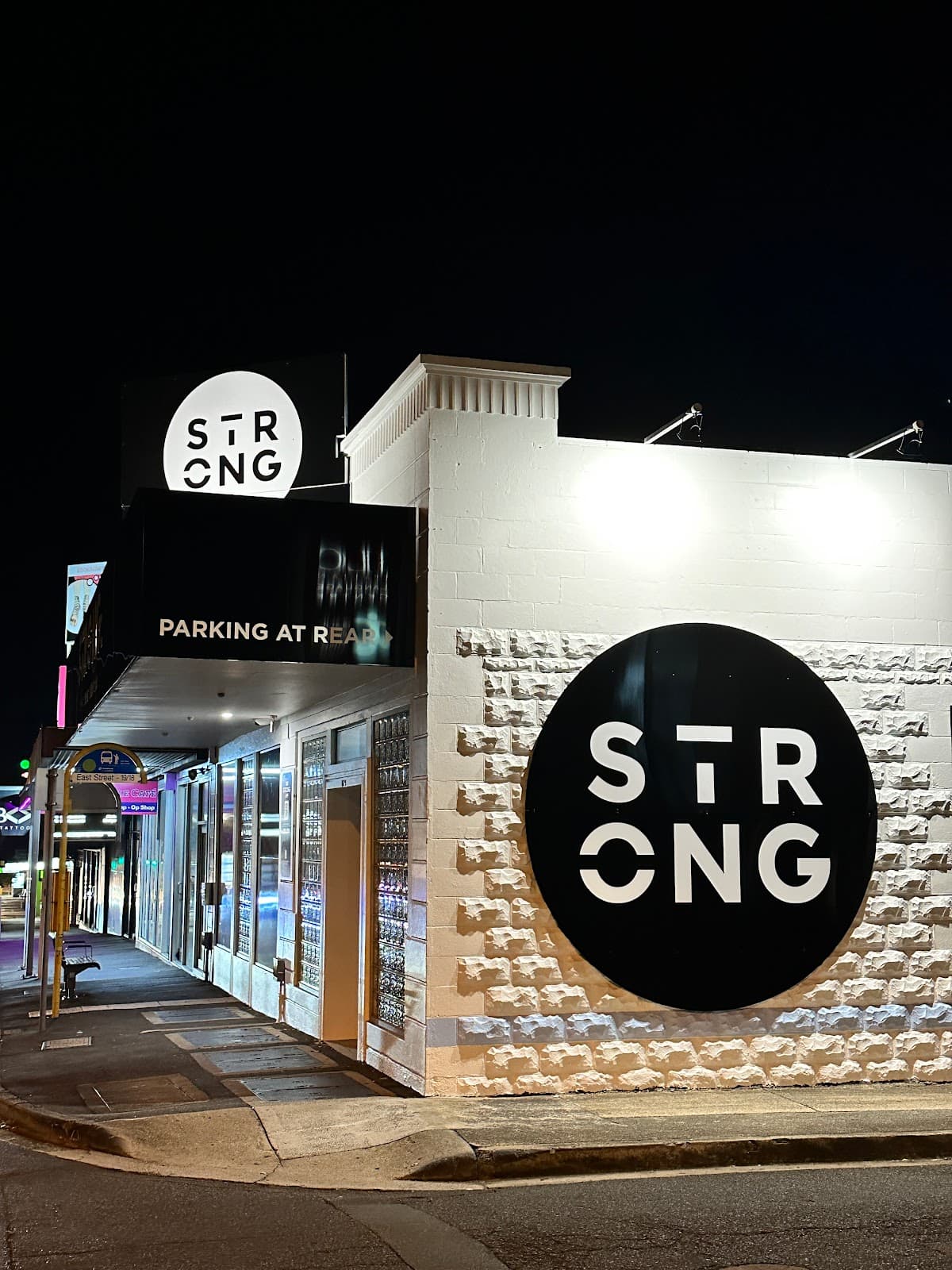 STRONG Pilates Lutwyche logo