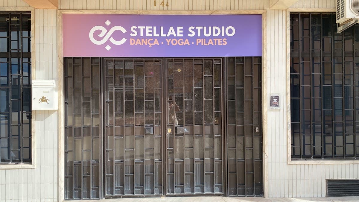 Stellae Studio | Escola de Dança Yoga e Pilates logo