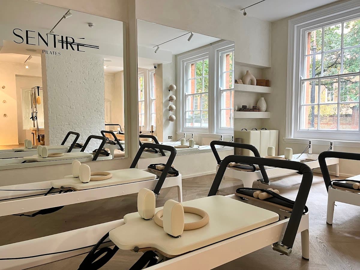 Sentiré Pilates Belgravia logo