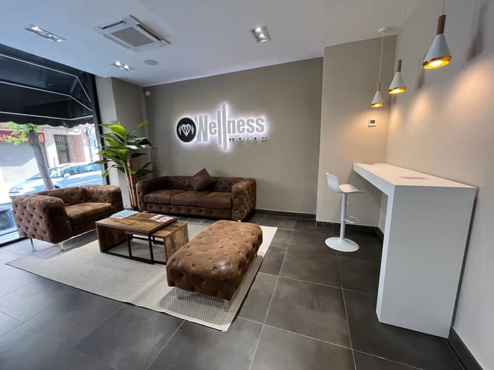 Wellness center molins logo