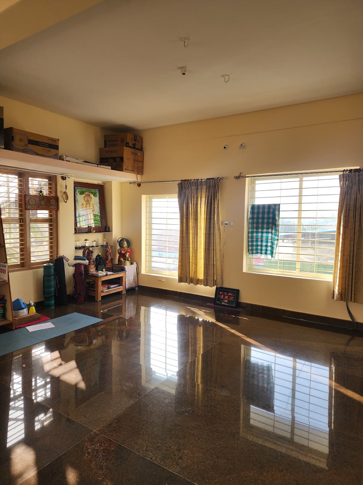 PAVY Shala | Ashtanga Yoga with Sheshadri & Harish 1