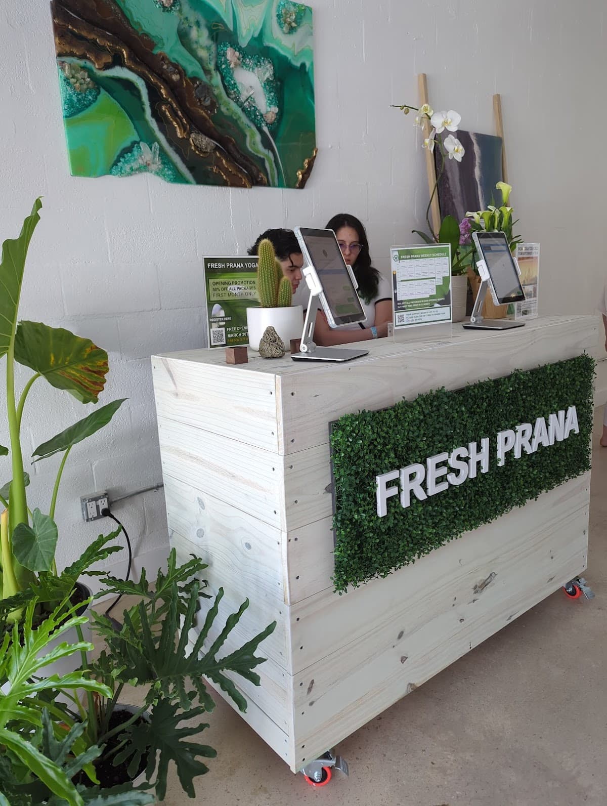 Fresh Prana Yoga Miami logo