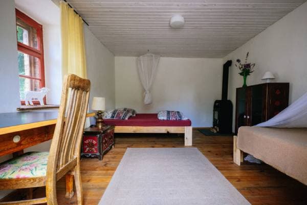 Aerial Yoga Retreat - EXPLORE MORE