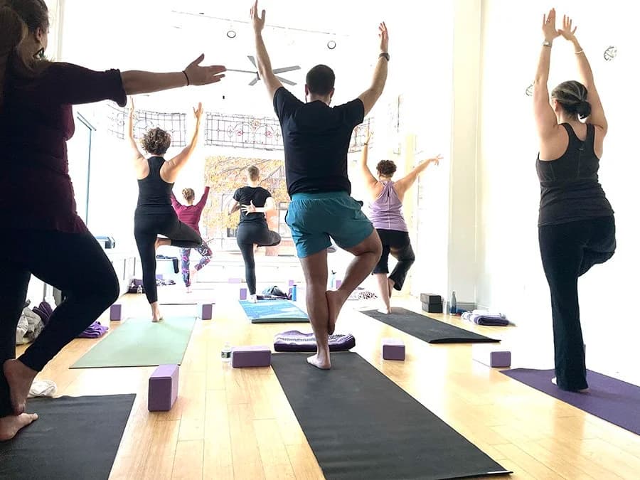 psYoga with Teri - Saturday Morning Vinyasa