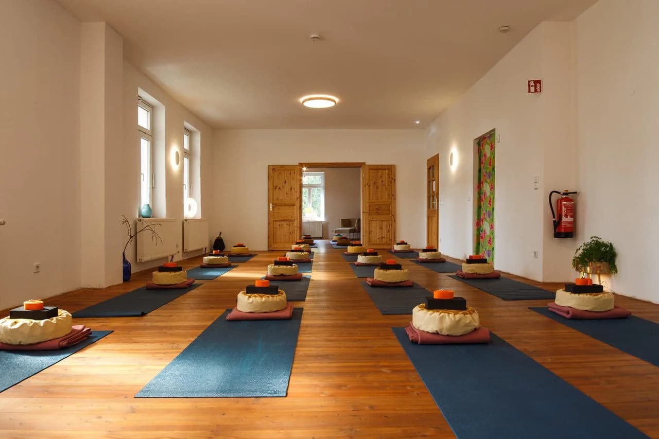 LOBE YOGA RETREAT BRANDENBURG 1