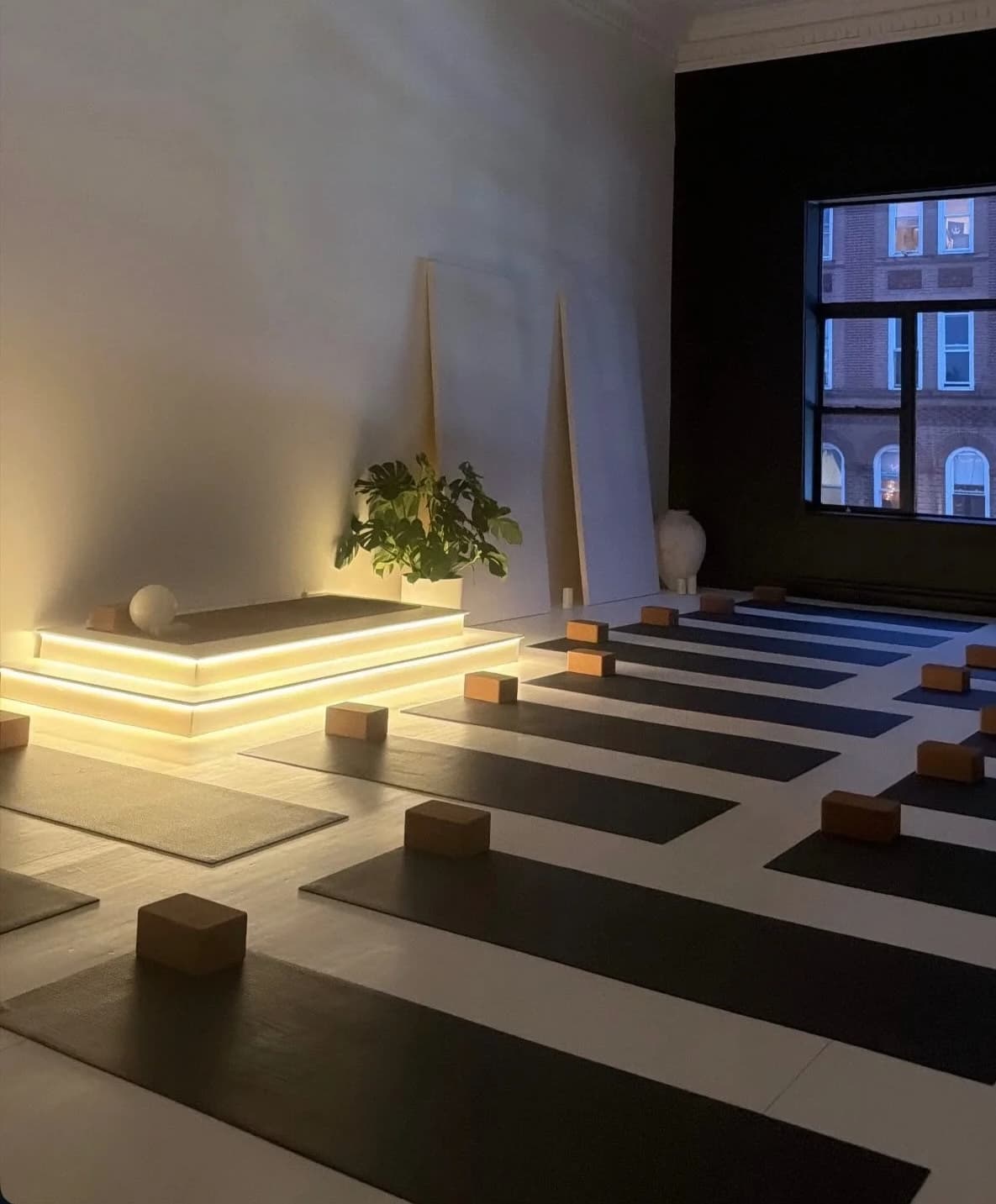 Roll + Restore with Christine Oakes