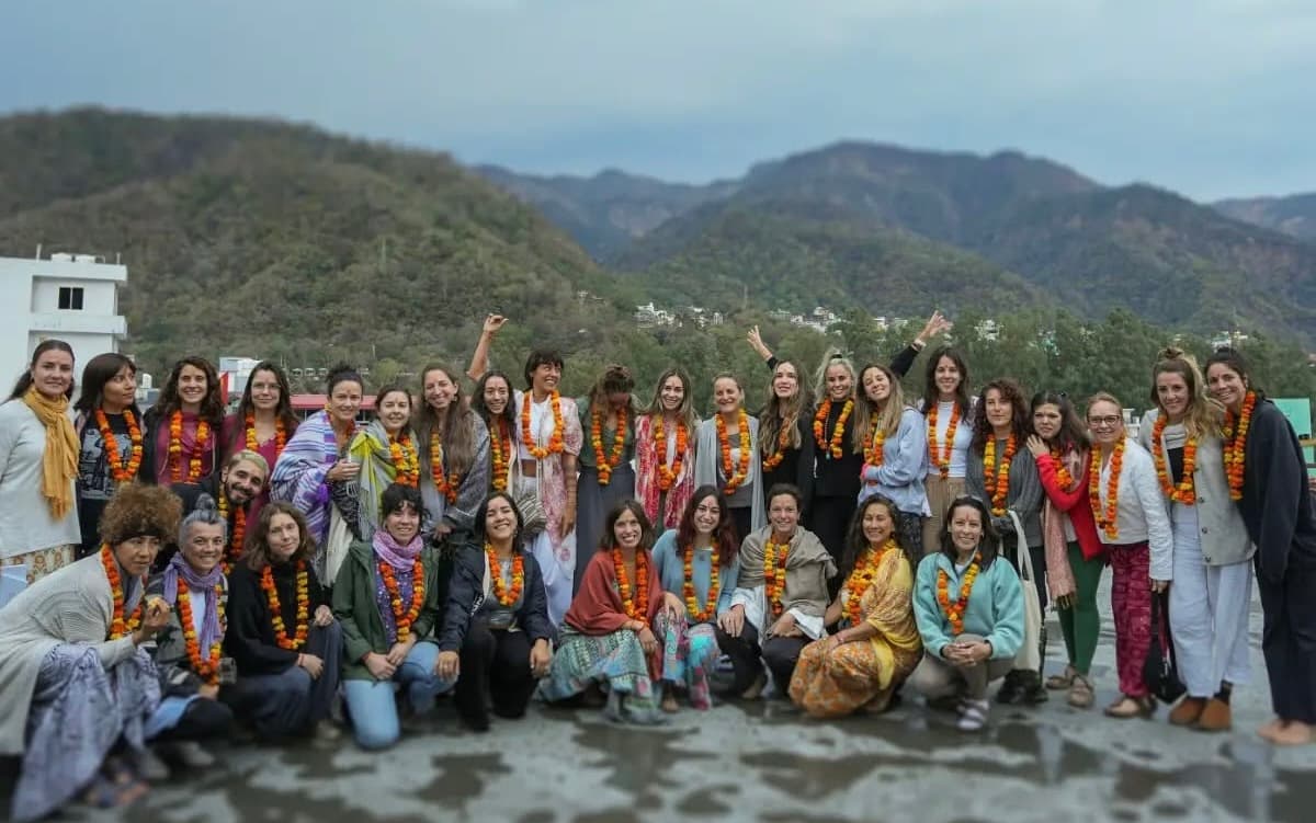 Aatm Yogashala - Yoga TTC School in Rishikesh, India