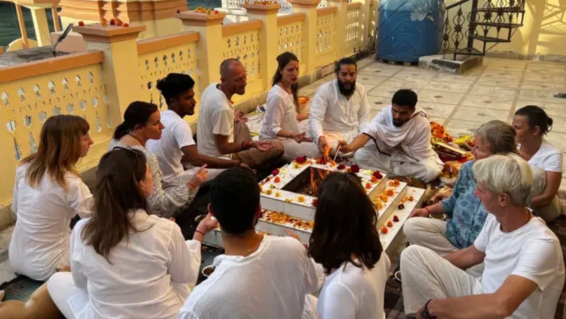 Om Mantra Healing and Panchakarma Wellness centre, Rishikesh Tapovan