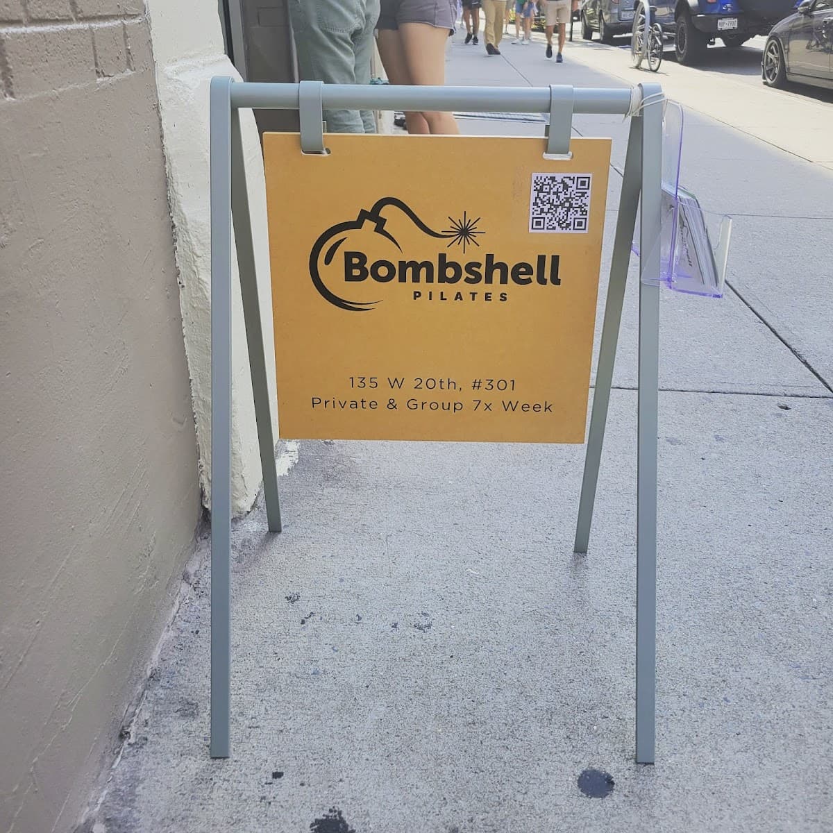 Bombshell Pilates Chelsea logo