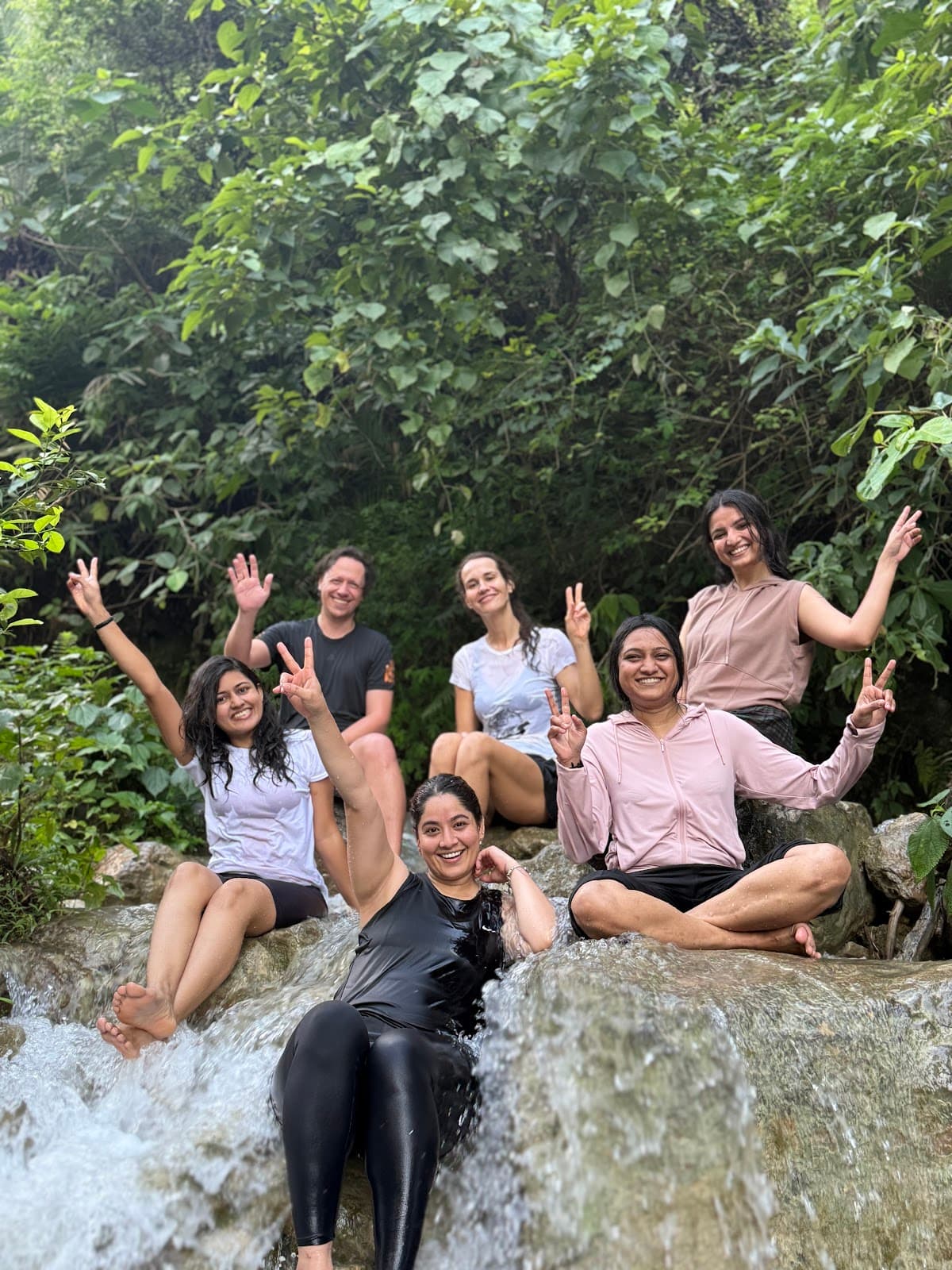 Kailash Yoga Ashram - Meditation & Yoga Retreats Rishikesh