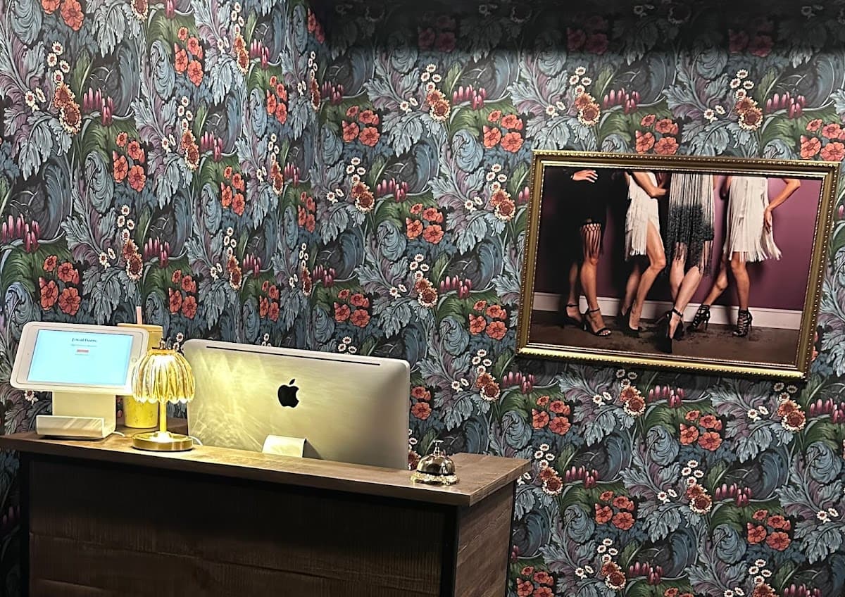 Local Barre Downtown