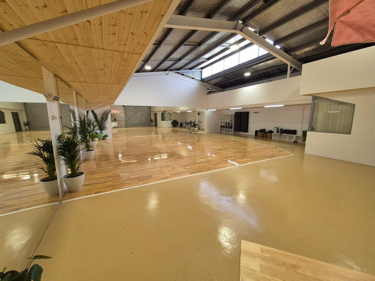 Hustle and Flo Pilates