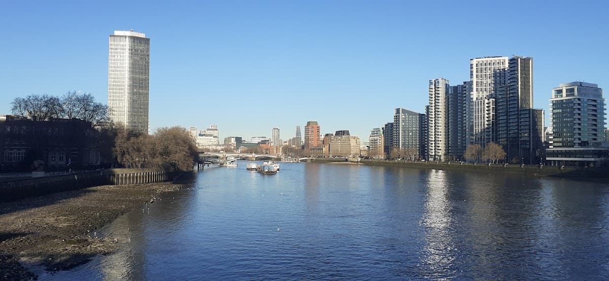 Holistic Babies London Breastfeeding, Sleep, Postnatal Support, Reiki Healing