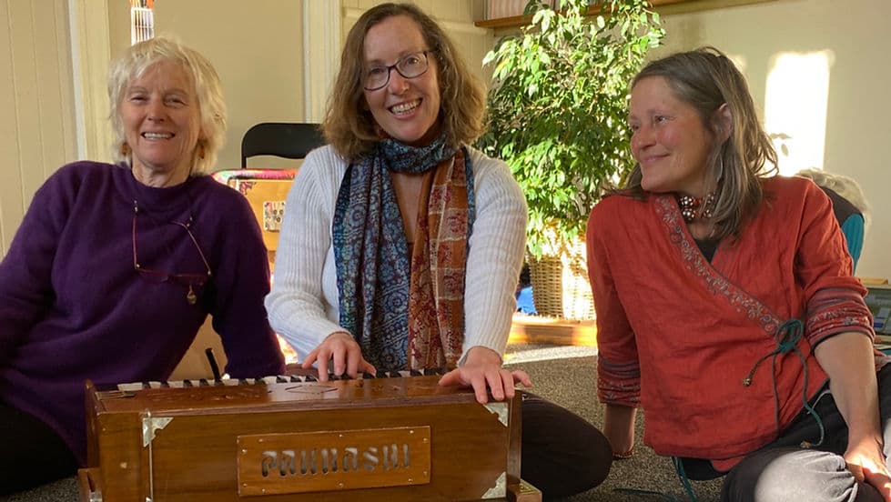 Chanting & Kirtan 1