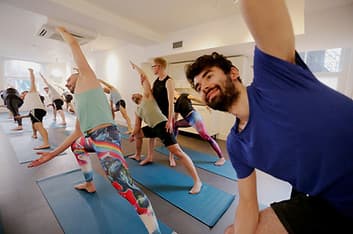 26+2 (60 min) Hot Yoga 1